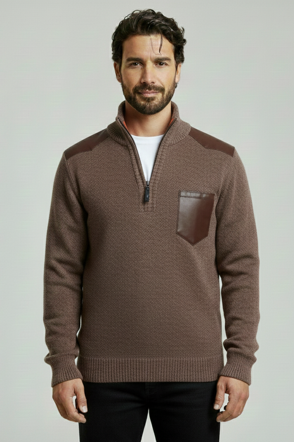 Jersey de hombre con cuello alto y cierre corto