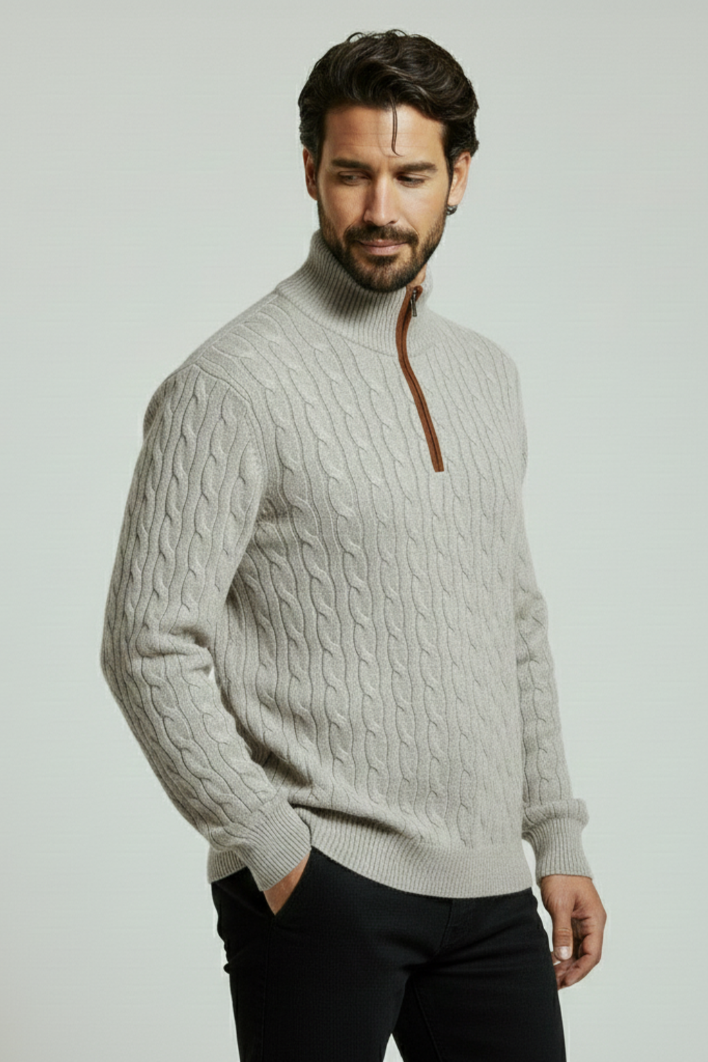 Jersey de hombre con cuello alto y cierre corto