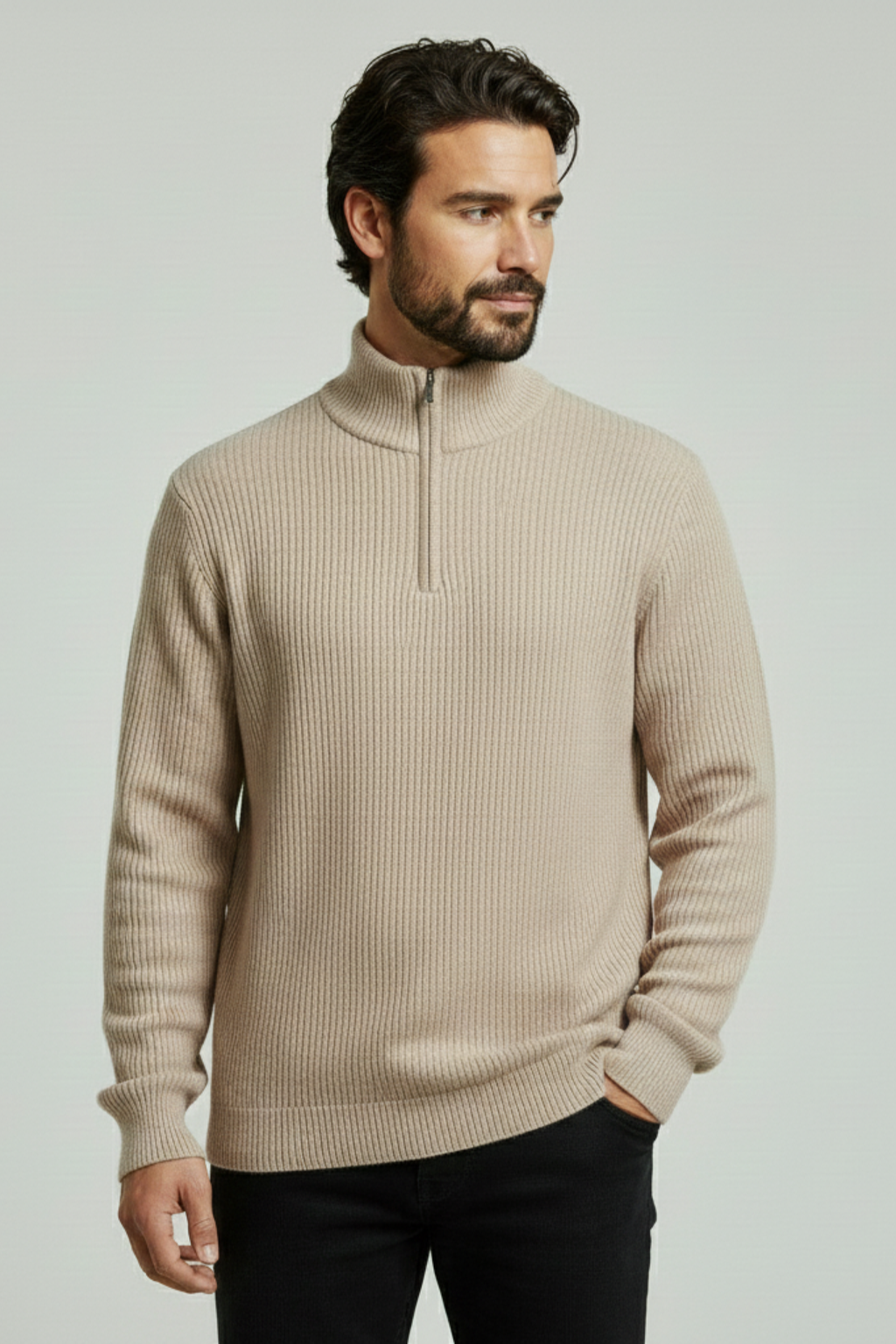 Jersey de hombre con cuello alto y cierre corto